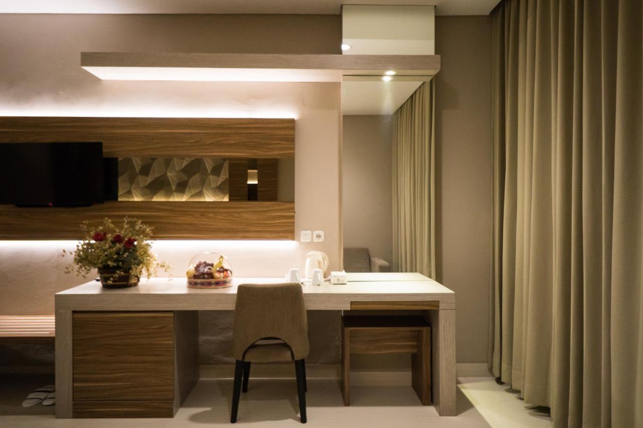 Novena Hotel Bandung Lembang Exterior photo