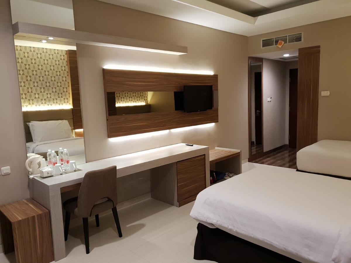 Novena Hotel Bandung Lembang Exterior photo