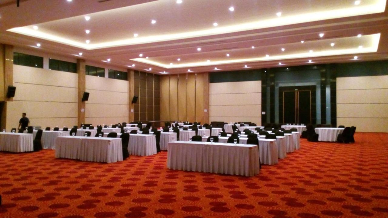 Novena Hotel Bandung Lembang Exterior photo